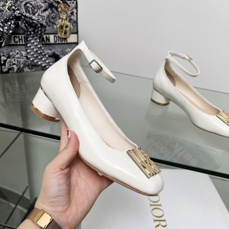 ch**an D*or high heels